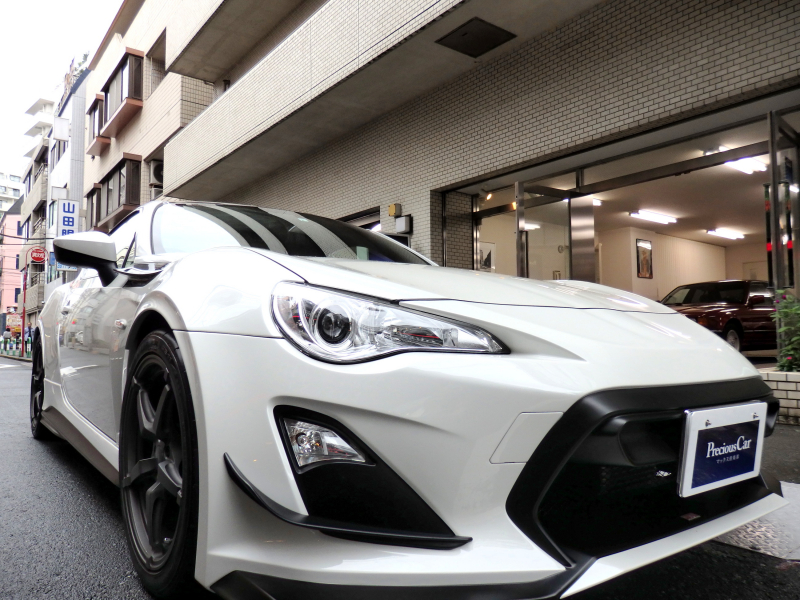 TOYOTA 86 14R-60 TRD Complete-Model 6MT 屋内保管禁煙車入庫。